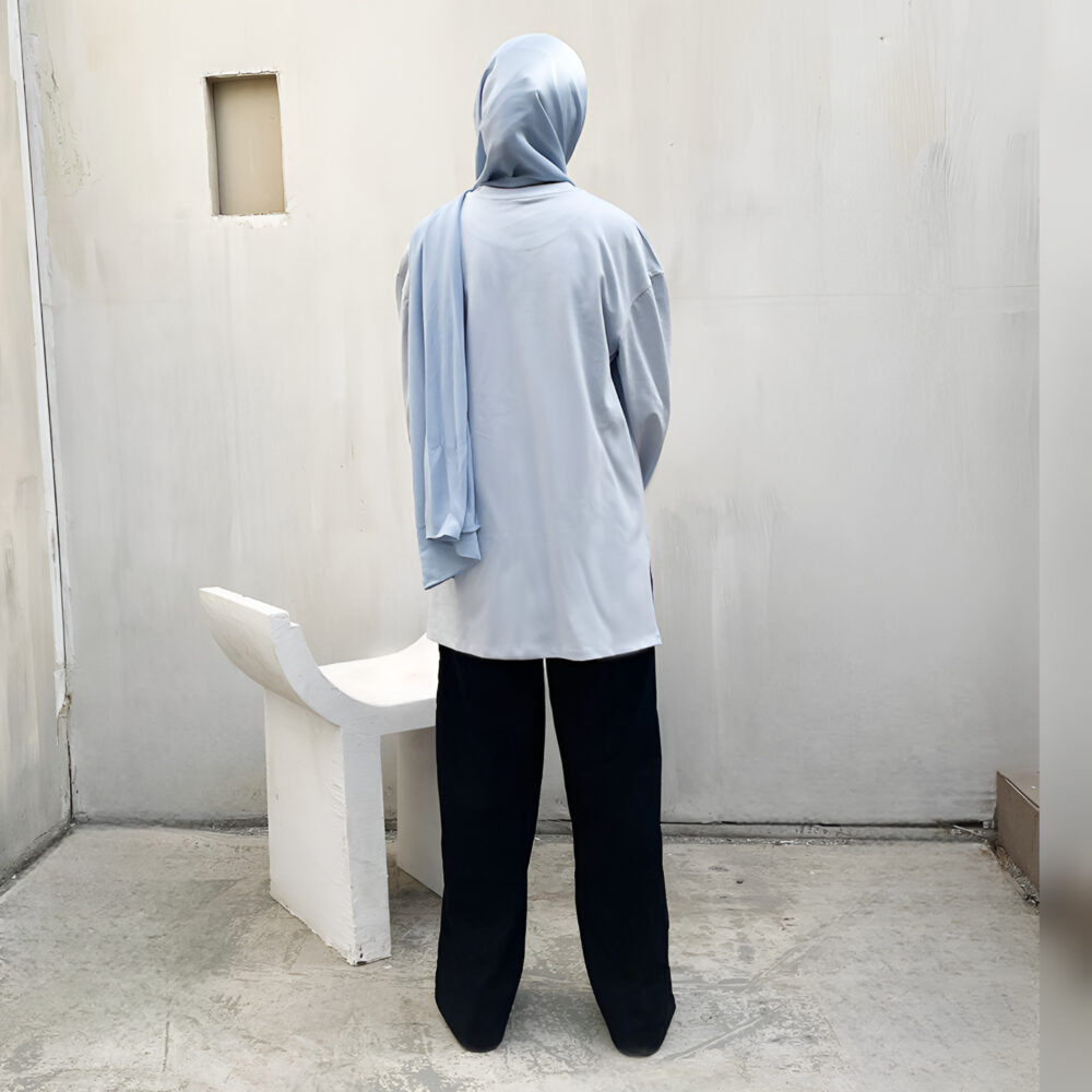 Oversized Open Slit T shirt - Image 3